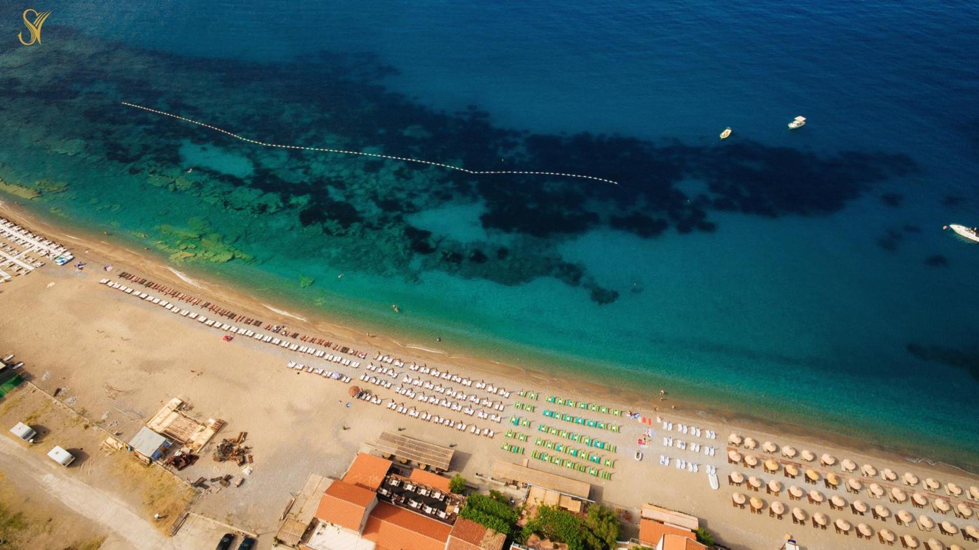 Hotel Savojo Petrovac Exterior photo